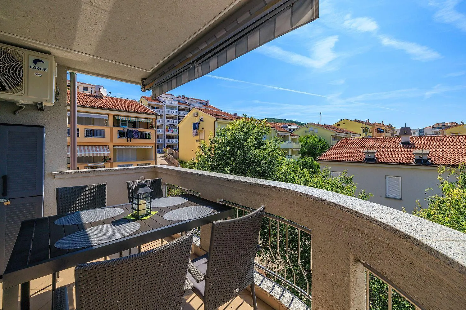 Helles Apartment In Neubausiedlung Nur 500 Meter Zum Strand Mit Meerblick, Waschmaschine Crikvenica Croatia