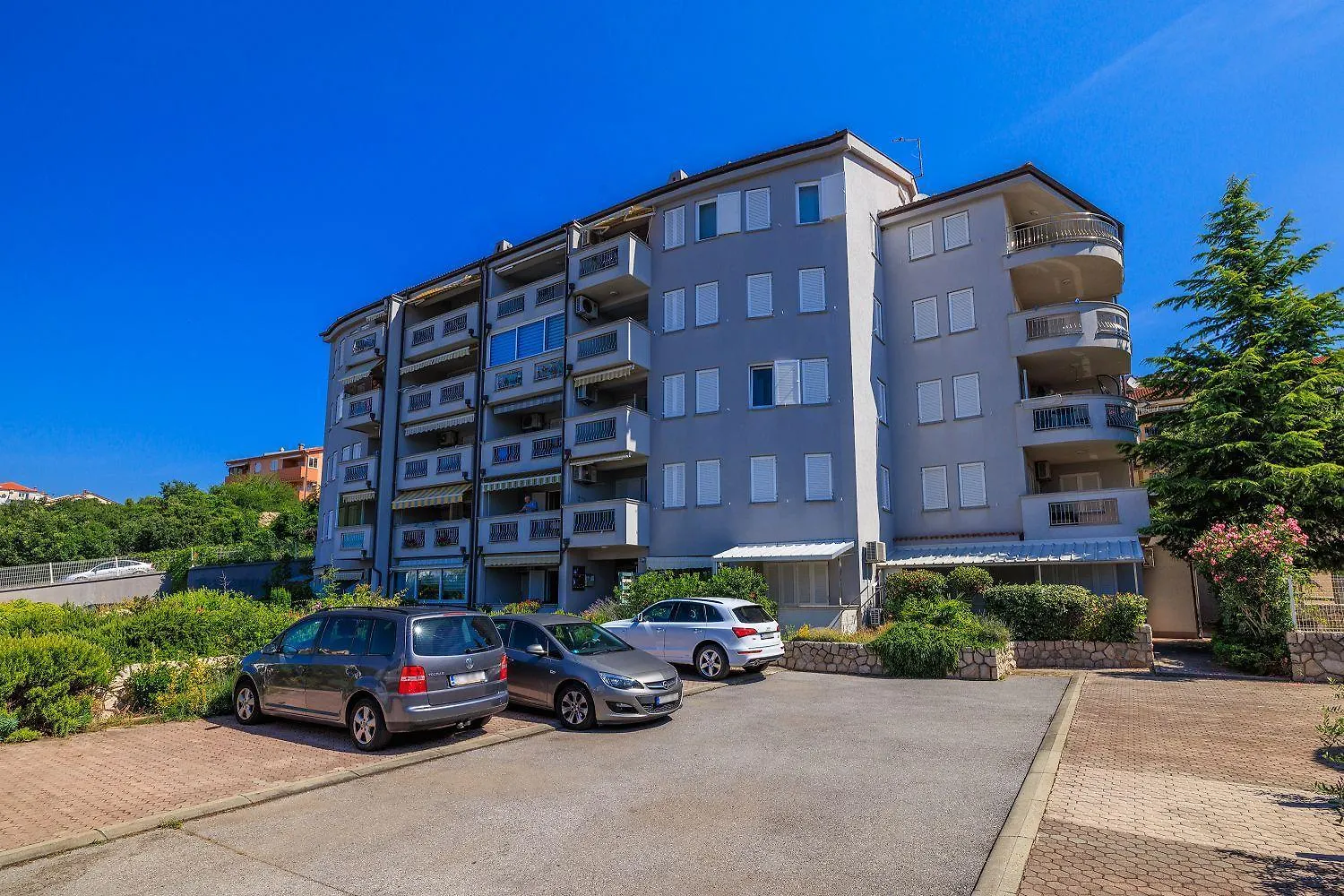 Helles Apartment In Neubausiedlung Nur 500 Meter Zum Strand Mit Meerblick, Waschmaschine Crikvenica
