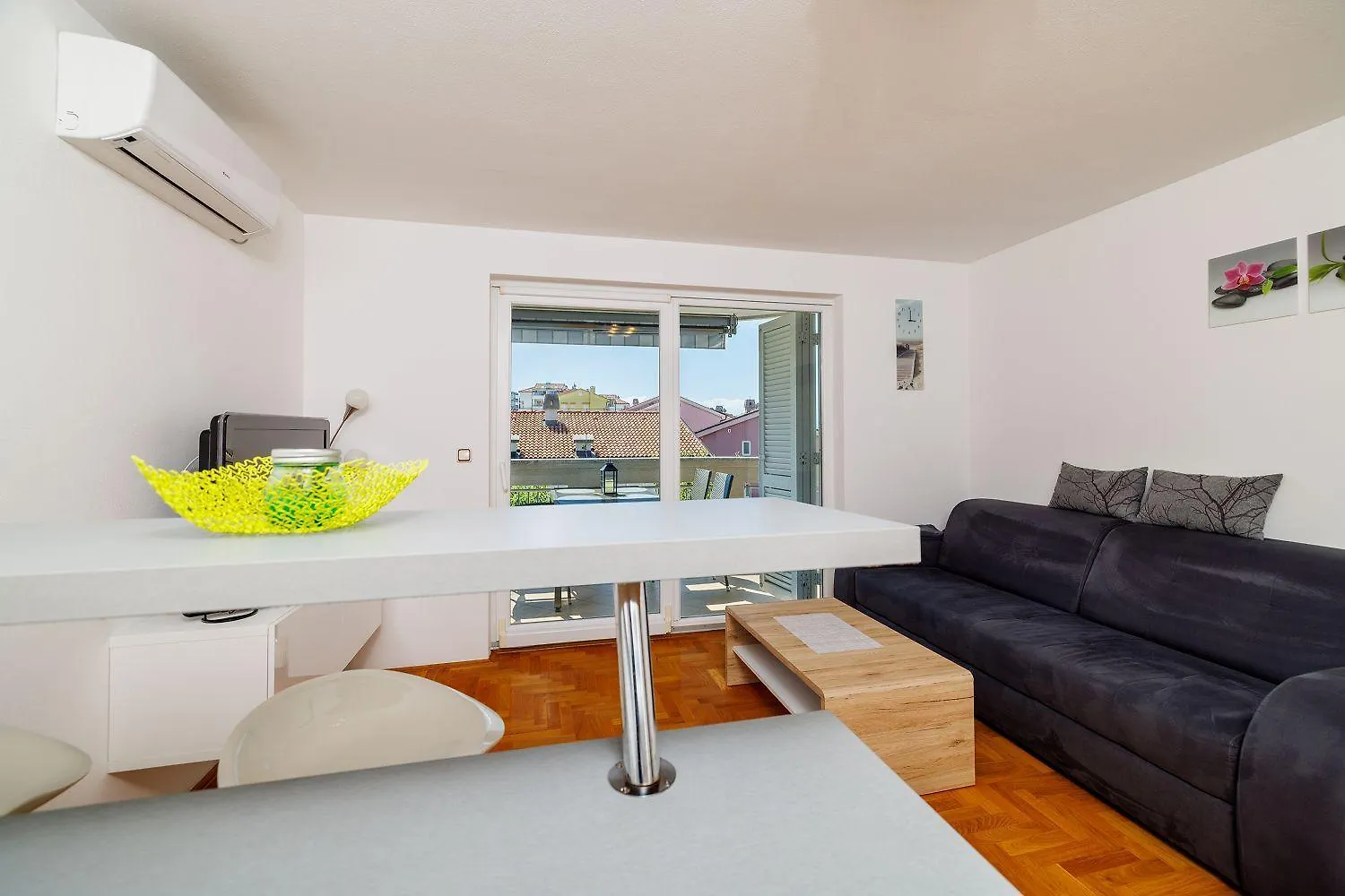Helles Apartment In Neubausiedlung Nur 500 Meter Zum Strand Mit Meerblick, Waschmaschine Crikvenica