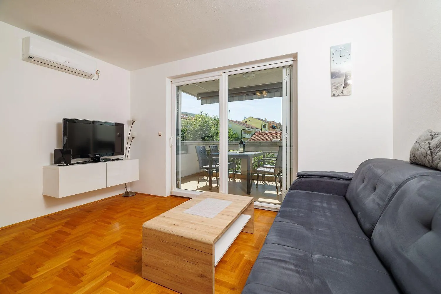 Helles Apartment In Neubausiedlung Nur 500 Meter Zum Strand Mit Meerblick, Waschmaschine Crikvenica
