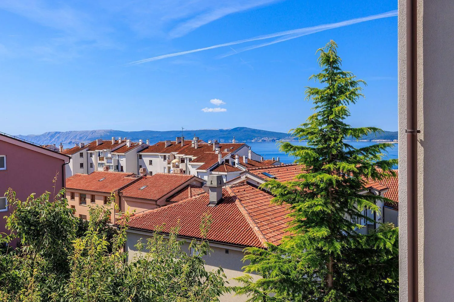 Helles Apartment In Neubausiedlung Nur 500 Meter Zum Strand Mit Meerblick, Waschmaschine Crikvenica