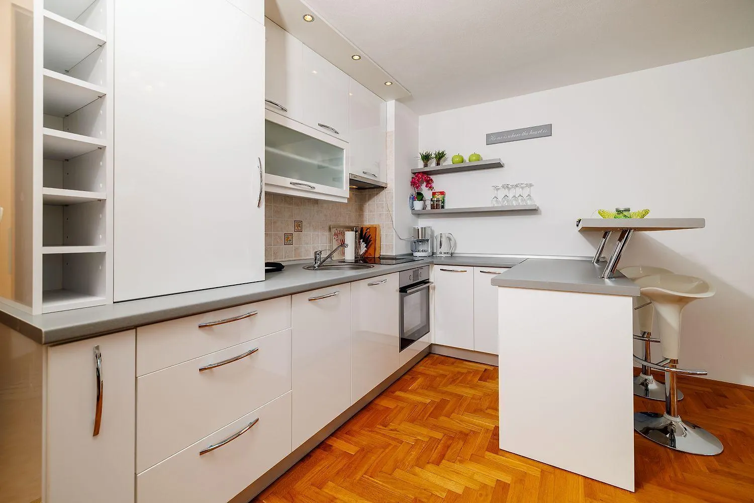 Helles Apartment In Neubausiedlung Nur 500 Meter Zum Strand Mit Meerblick, Waschmaschine Crikvenica